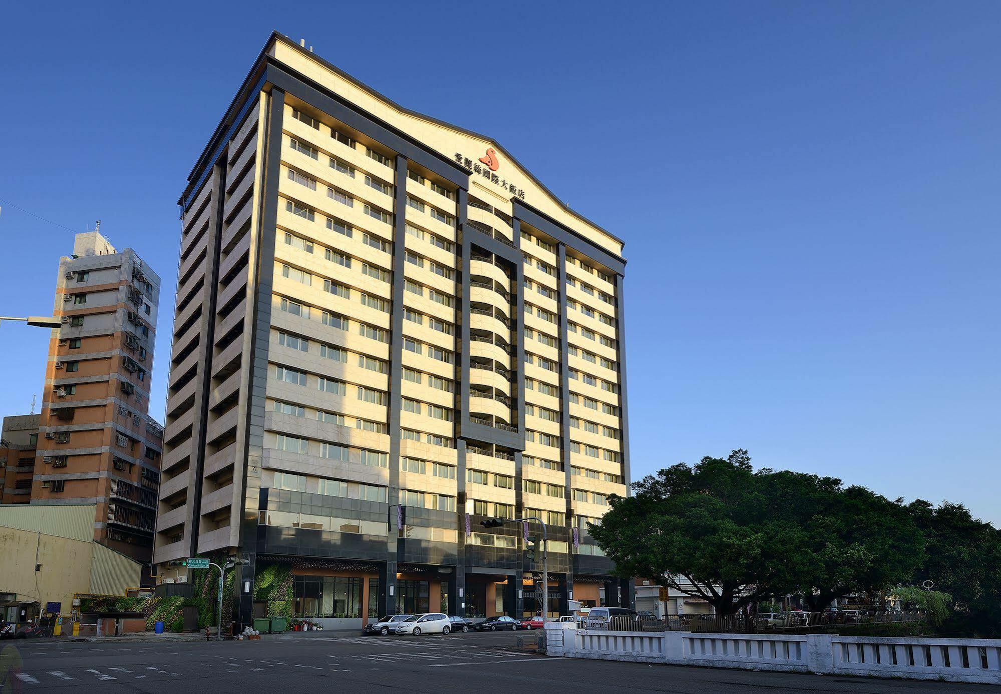 Aeris International Hotel Đài Trung Ngoại thất bức ảnh